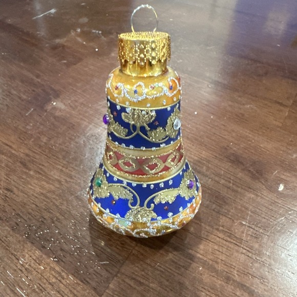 Unique Treasures Hand Blown/Crafted Blue/Floral Christmas Glass Ornament Bell O2 - Picture 2 of 3